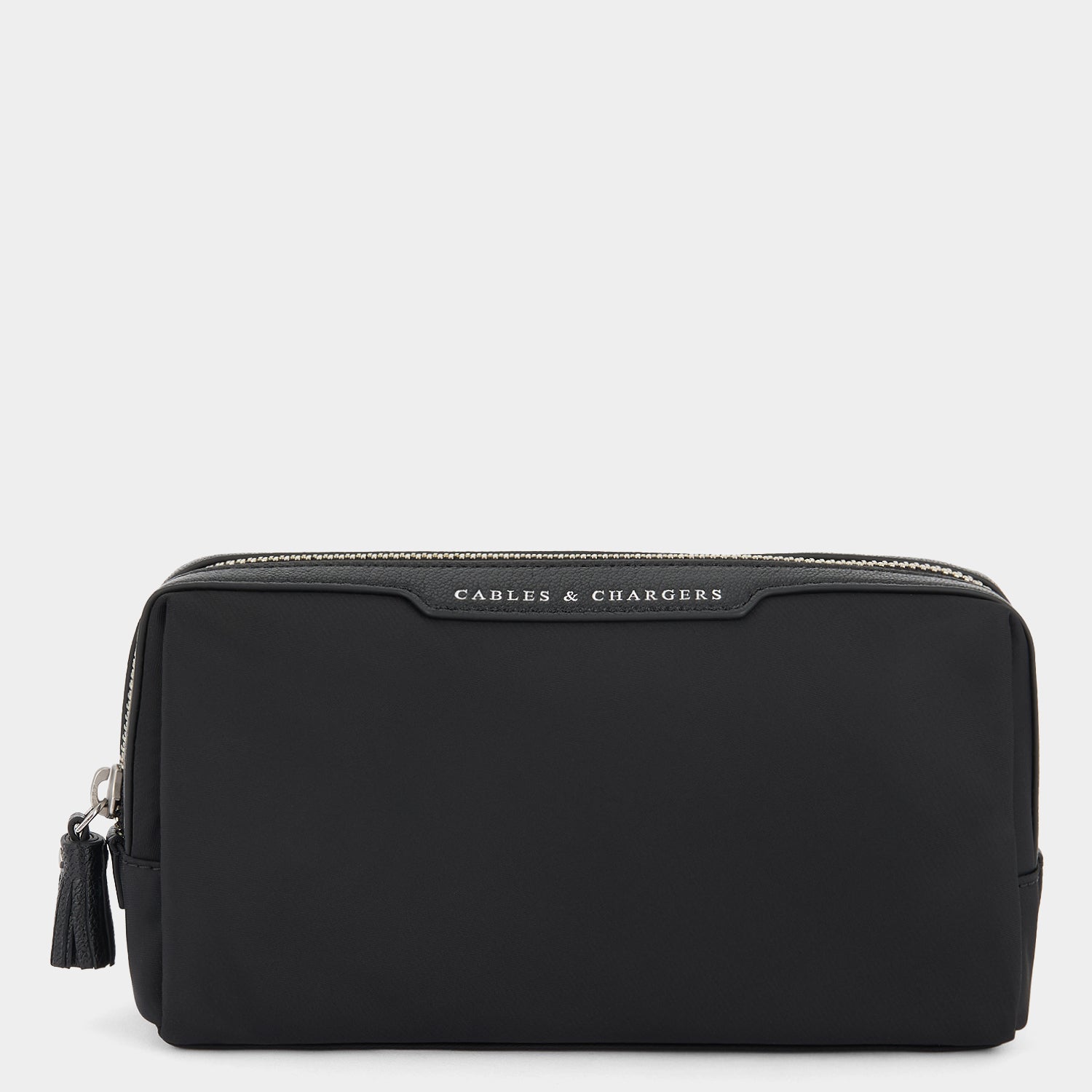 「Cables & Chargers」ポーチ -

          
            Regenerated ECONYL® in Black -
          

          Anya Hindmarch JP
