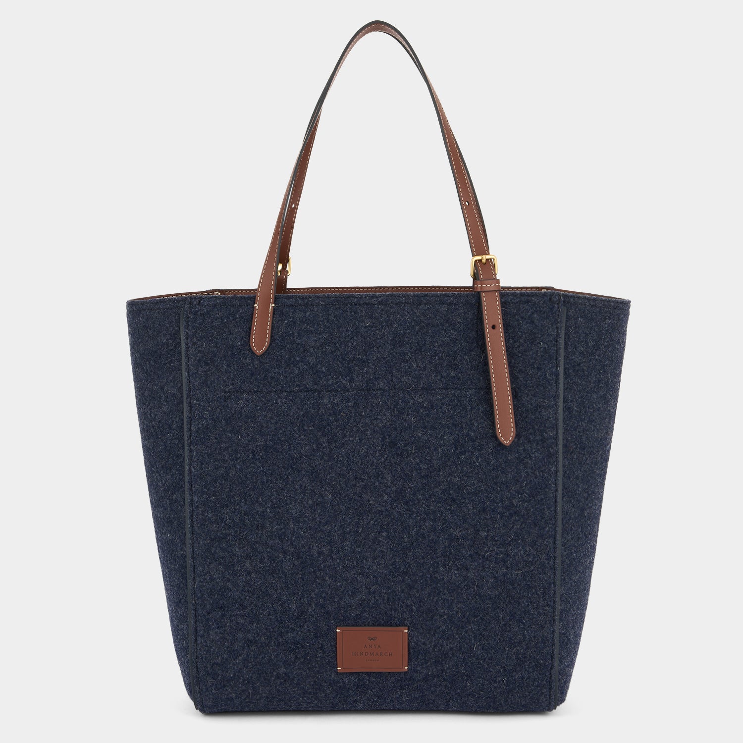 スモール N/S アイズ トート -

          
            Wool Felt in Navy -
          

          Anya Hindmarch JP
