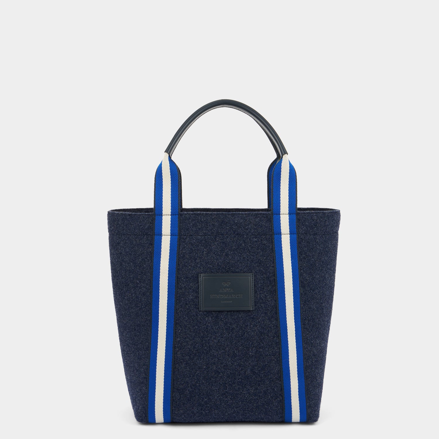 スモール ポント トート -

          
            Recycled Wool Felt in Navy -
          

          Anya Hindmarch JP
