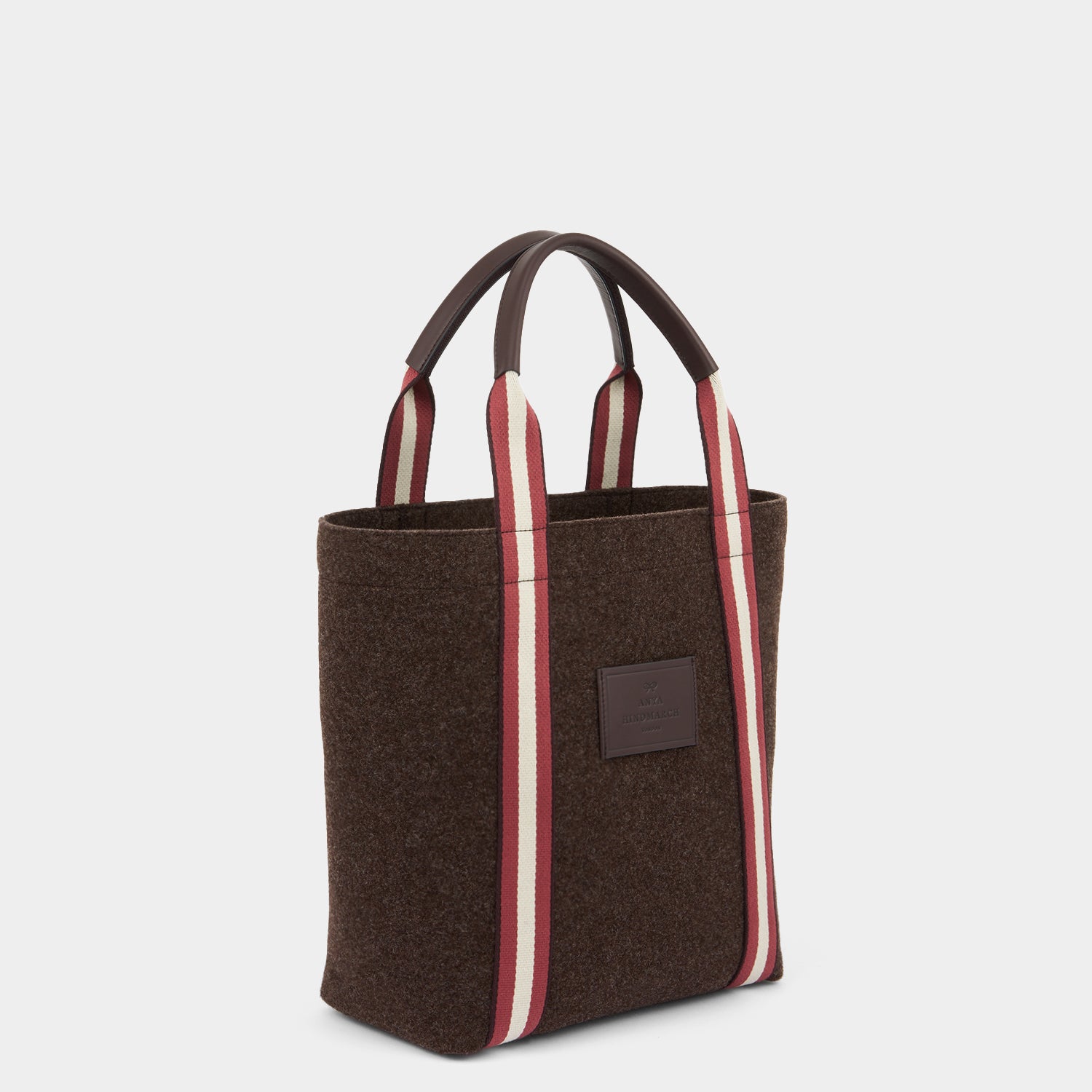 スモール ポント トート -

          
            Recycled Wool Felt in Truffle -
          

          Anya Hindmarch JP
