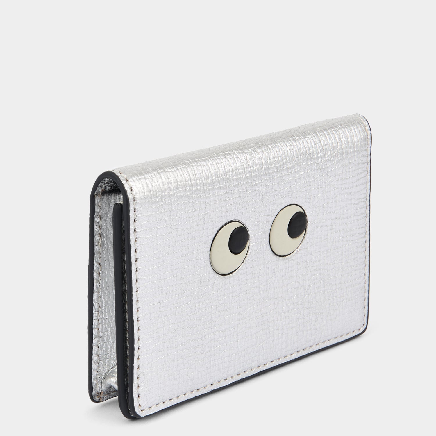 アイズ カード ケース -

          
            Metallic Capra in Silver -
          

          Anya Hindmarch JP
