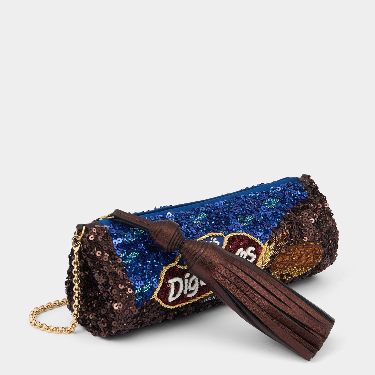 「Digestives」タッセル クラッチ -

          
            Embellished Recycled Satin in Hazelnut -
          

          Anya Hindmarch JP
