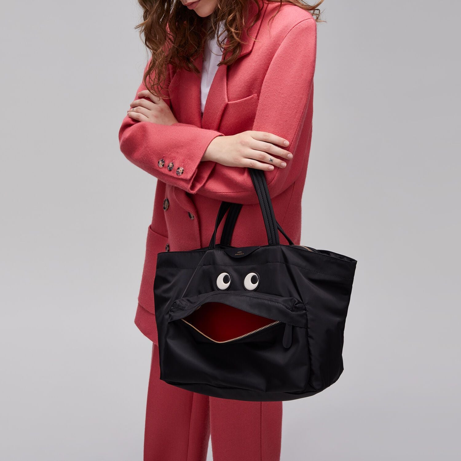 ANYA HINDMARCH アニヤハインドマーチ EYES ポーチ バッグ - agedor.ma