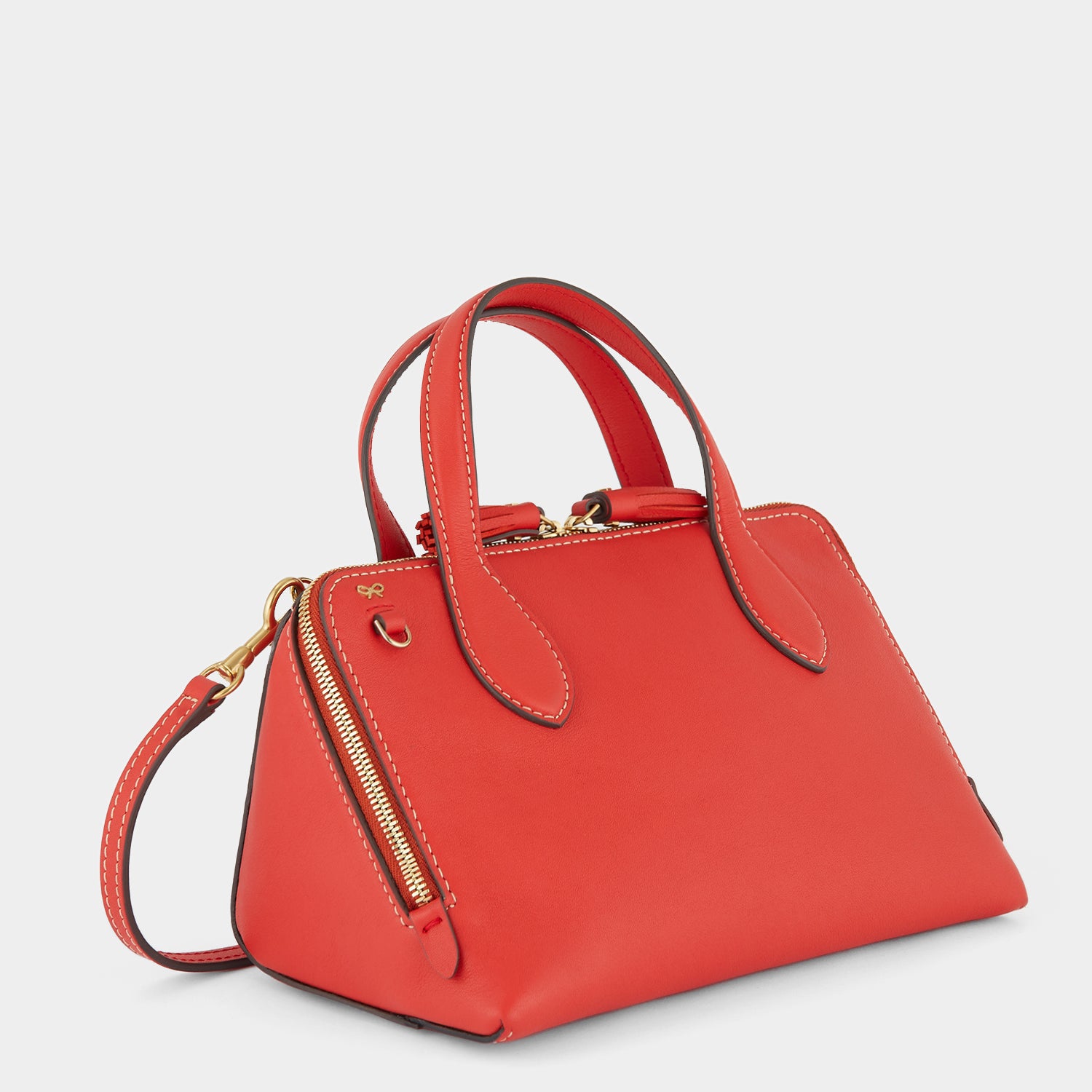 ウェッジ クロスボディ スモール -

          
            Calf Leather in Scarlett -
          

          Anya Hindmarch JP
